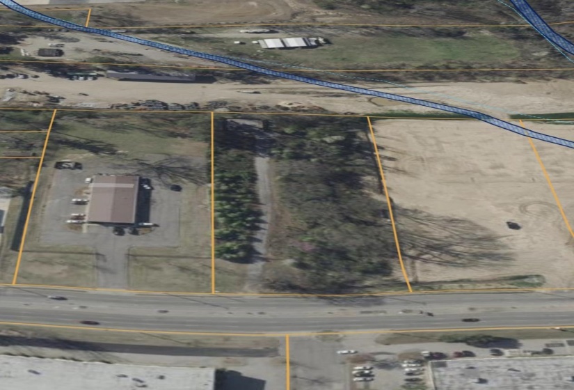 Map of property location featuring property parcel outlined