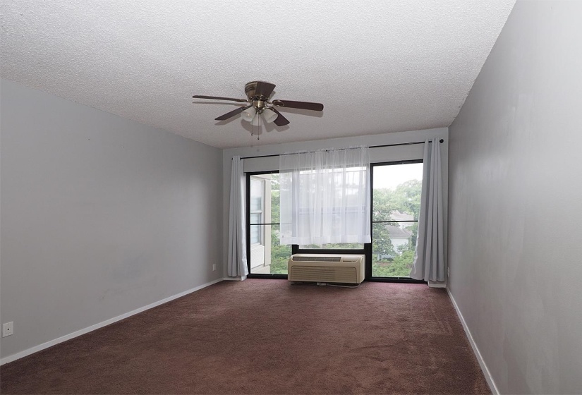 232 HIGHLAND ST, Memphis, Tennessee 38111, 2 Bedrooms Bedrooms, 5 Rooms Rooms,2 BathroomsBathrooms,Residential,For Sale,HIGHLAND,10212258