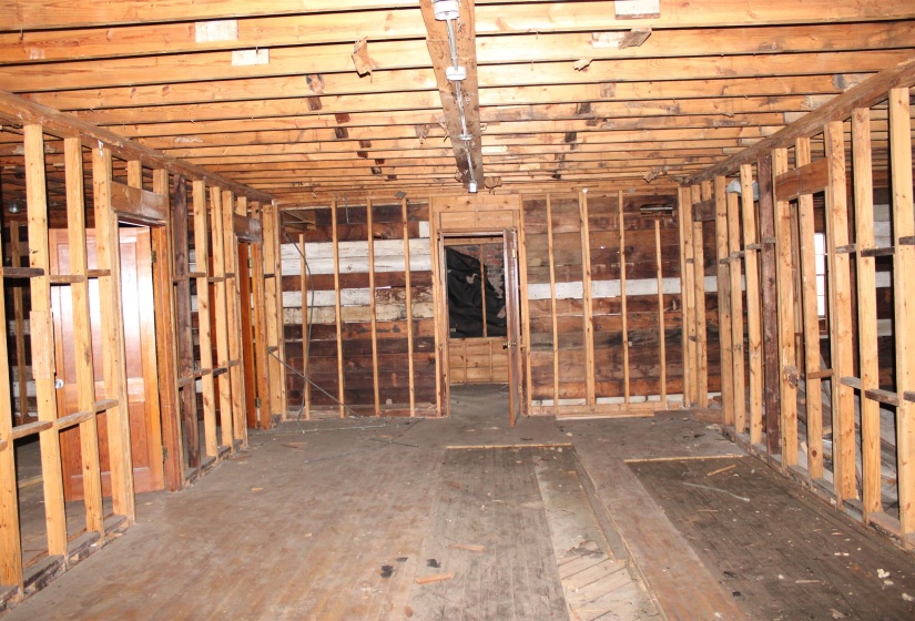 View of miscellaneous room