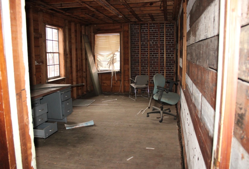 View of miscellaneous room