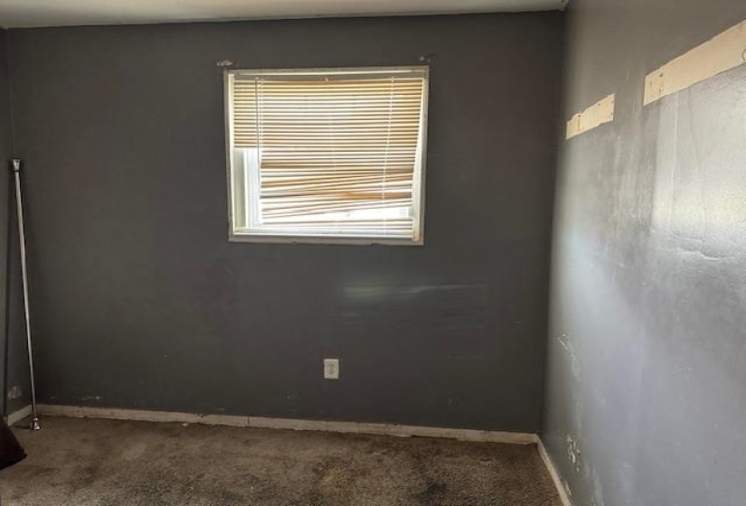 3461 DAGGETT RD, Memphis, Tennessee 38109, 4 Bedrooms Bedrooms, 5 Rooms Rooms,1 BathroomBathrooms,Residential,For Sale,DAGGETT,10212317