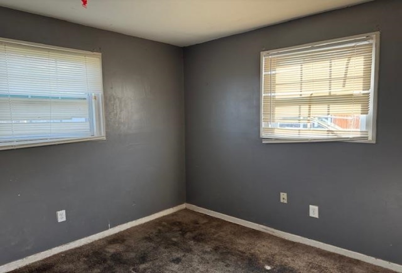 3461 DAGGETT RD, Memphis, Tennessee 38109, 4 Bedrooms Bedrooms, 5 Rooms Rooms,1 BathroomBathrooms,Residential,For Sale,DAGGETT,10212317