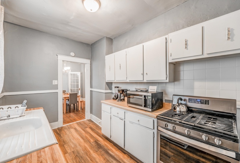 1005-1007 ROZELLE ST, Memphis, Tennessee 38114, 2 Bedrooms Bedrooms, ,1 BathroomBathrooms,Duplexes,For Sale,ROZELLE,10212428