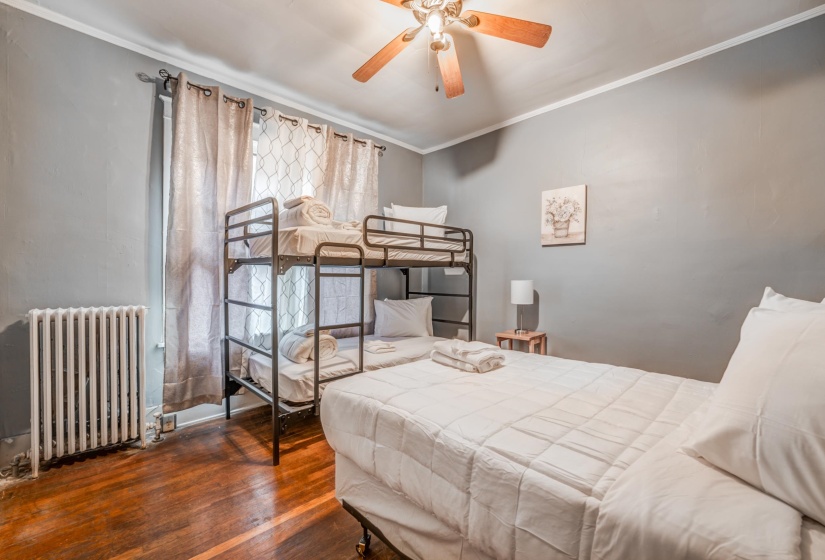 1005-1007 ROZELLE ST, Memphis, Tennessee 38114, 2 Bedrooms Bedrooms, ,1 BathroomBathrooms,Duplexes,For Sale,ROZELLE,10212428
