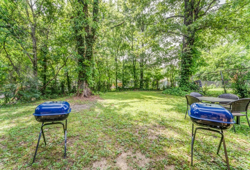 1005-1007 ROZELLE ST, Memphis, Tennessee 38114, 2 Bedrooms Bedrooms, ,1 BathroomBathrooms,Duplexes,For Sale,ROZELLE,10212428