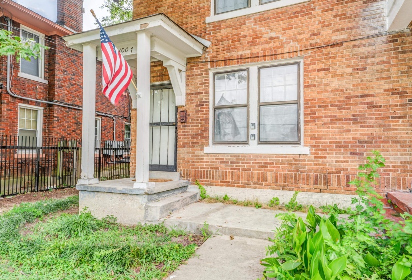 1005-1007 ROZELLE ST, Memphis, Tennessee 38114, 2 Bedrooms Bedrooms, ,1 BathroomBathrooms,Duplexes,For Sale,ROZELLE,10212428