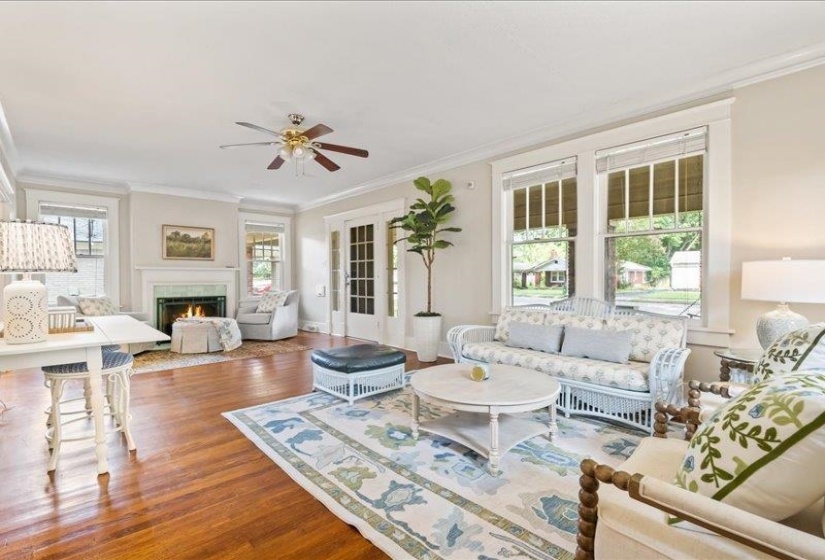 491 ALEXANDER ST, Memphis, Tennessee 38111, 3 Bedrooms Bedrooms, 7 Rooms Rooms,2 BathroomsBathrooms,Residential,For Sale,ALEXANDER,10212405