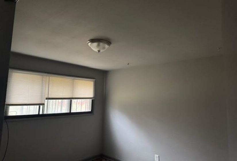 356 DELTA RD, Memphis, Tennessee 38109, 3 Bedrooms Bedrooms, 5 Rooms Rooms,1 BathroomBathrooms,Residential,For Sale,DELTA,10212433