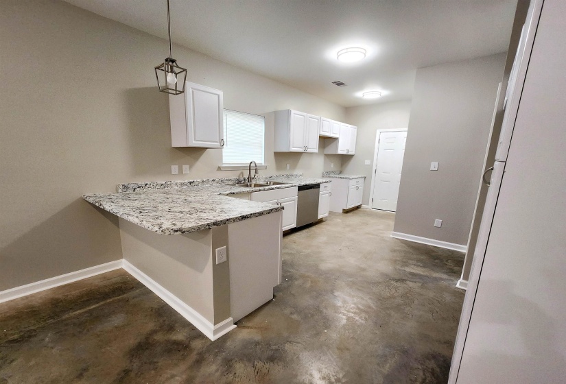 1249 MARKSMAN ST, Memphis, Tennessee 38106, 3 Bedrooms Bedrooms, 6 Rooms Rooms,2 BathroomsBathrooms,Residential,For Sale,MARKSMAN,10208541