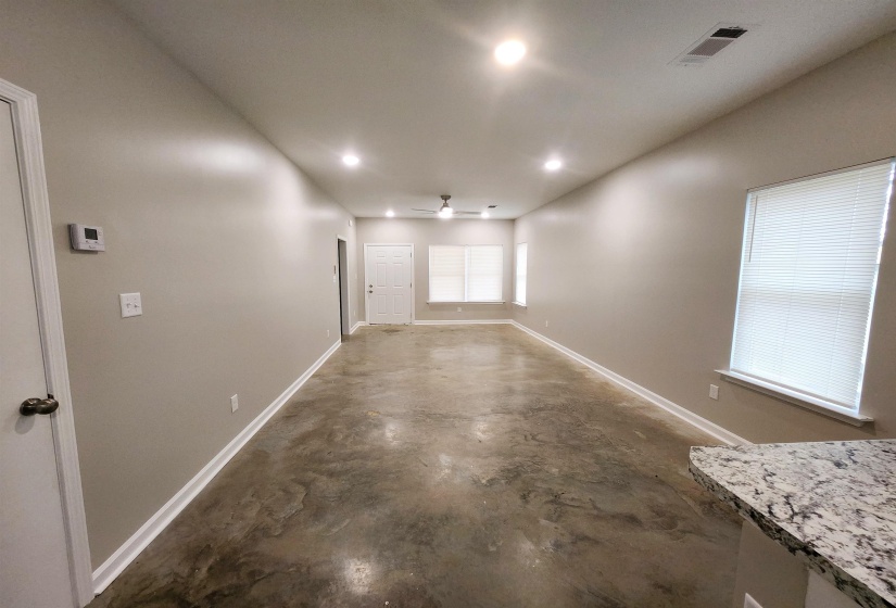 1249 MARKSMAN ST, Memphis, Tennessee 38106, 3 Bedrooms Bedrooms, 6 Rooms Rooms,2 BathroomsBathrooms,Residential,For Sale,MARKSMAN,10208541