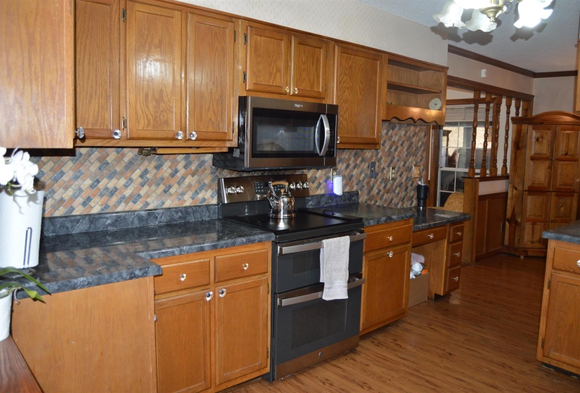 7038 BAINTREE CV, Memphis, Tennessee 38119, 5 Bedrooms Bedrooms, 10 Rooms Rooms,3 BathroomsBathrooms,Residential,For Sale,BAINTREE,10212371