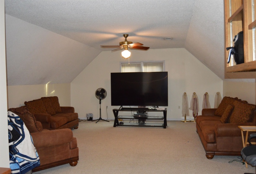 7038 BAINTREE CV, Memphis, Tennessee 38119, 5 Bedrooms Bedrooms, 10 Rooms Rooms,3 BathroomsBathrooms,Residential,For Sale,BAINTREE,10212371