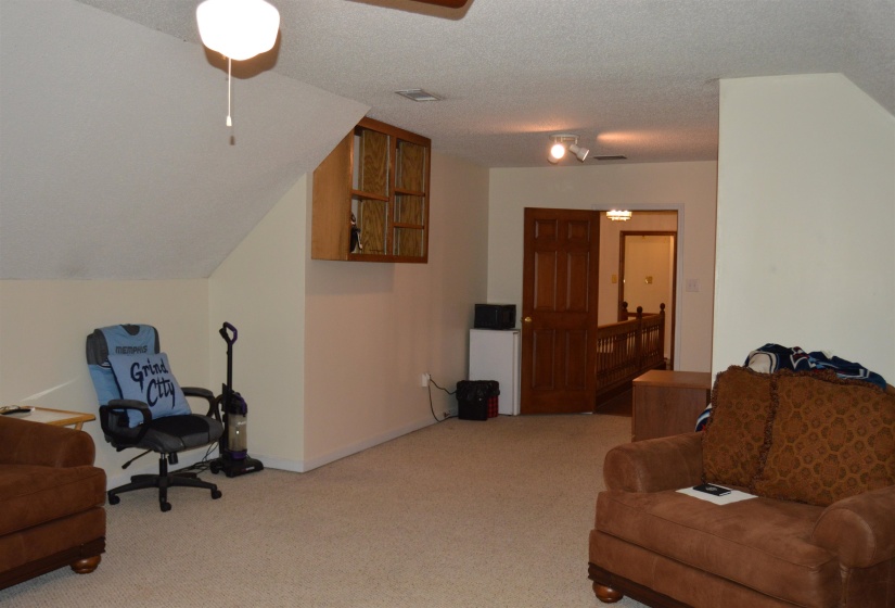 7038 BAINTREE CV, Memphis, Tennessee 38119, 5 Bedrooms Bedrooms, 10 Rooms Rooms,3 BathroomsBathrooms,Residential,For Sale,BAINTREE,10212371