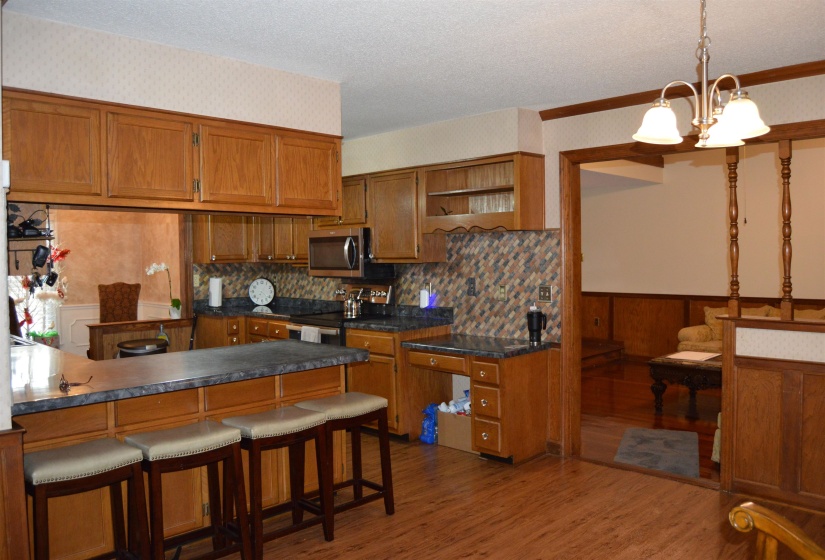 7038 BAINTREE CV, Memphis, Tennessee 38119, 5 Bedrooms Bedrooms, 10 Rooms Rooms,3 BathroomsBathrooms,Residential,For Sale,BAINTREE,10212371