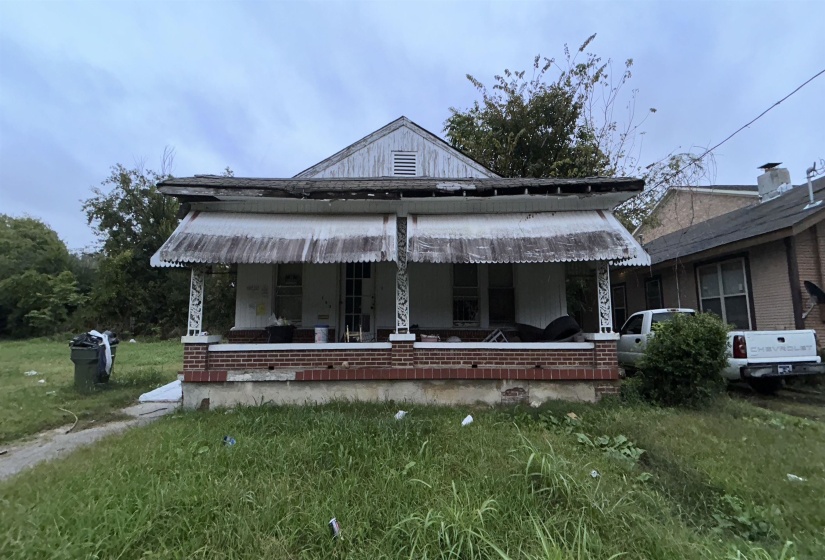 768 AYERS ST, Memphis, Tennessee 38107, 3 Bedrooms Bedrooms, 6 Rooms Rooms,1 BathroomBathrooms,Residential,For Sale,AYERS,10208547