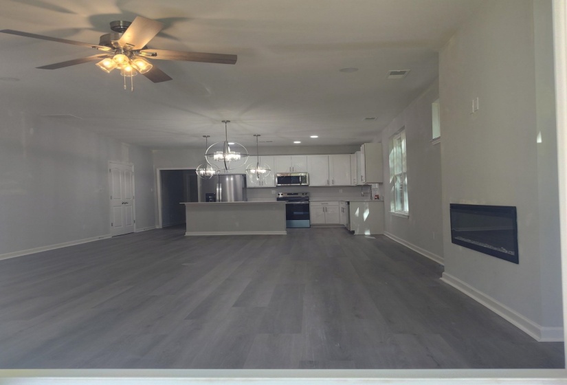 3160 WILCOX AVE, Memphis, Tennessee 38111, 3 Bedroom Bedrooms, 3 Room Rooms,2.1 BathroomBathrooms,Residential,For Sale,WILCOX,0,10212446