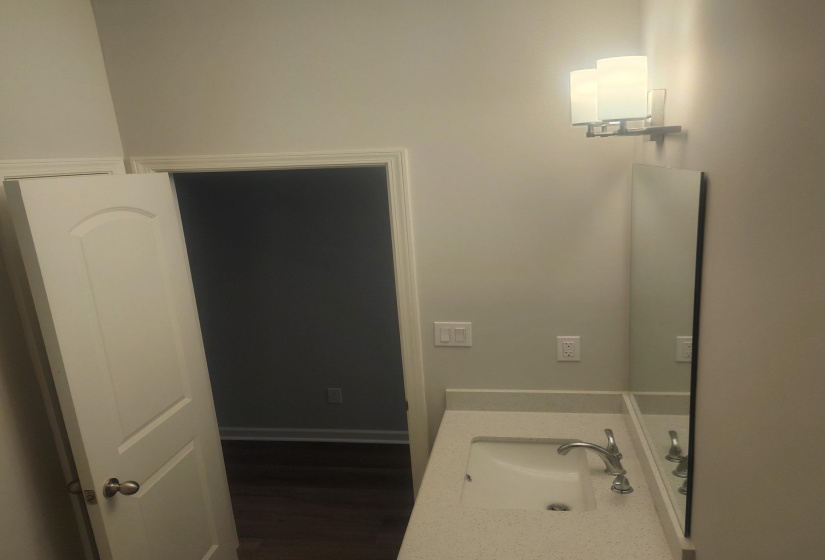 3160 WILCOX AVE, Memphis, Tennessee 38111, 3 Bedroom Bedrooms, 3 Room Rooms,2.1 BathroomBathrooms,Residential,For Sale,WILCOX,0,10212446