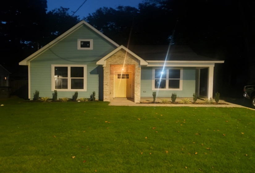 3160 WILCOX AVE, Memphis, Tennessee 38111, 3 Bedroom Bedrooms, 3 Room Rooms,2.1 BathroomBathrooms,Residential,For Sale,WILCOX,0,10212446