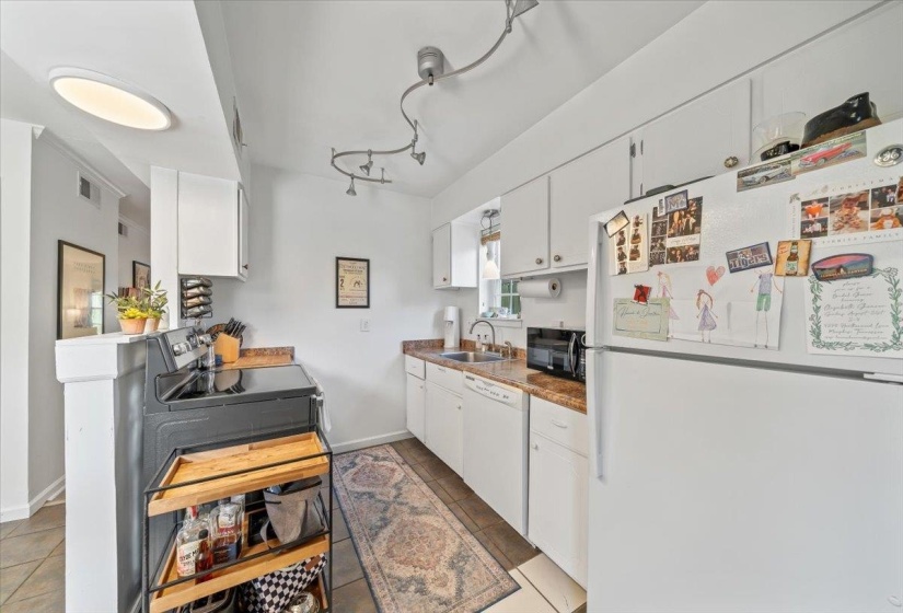 506 PEABODY SQ, Memphis, Tennessee 38104, 2 Bedrooms Bedrooms, 4 Rooms Rooms,1.1 BathroomsBathrooms,Residential,For Sale,PEABODY,10212526