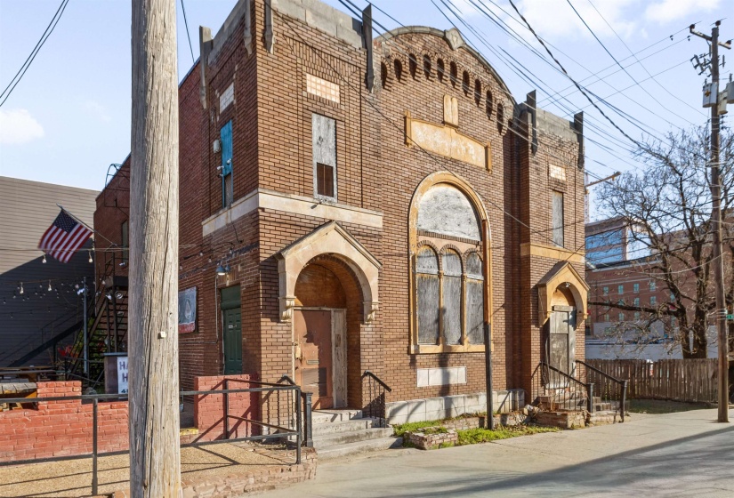 346 MAIN ST, Memphis, Tennessee 38103, ,Commercial/industrial,For Sale,MAIN,10212597