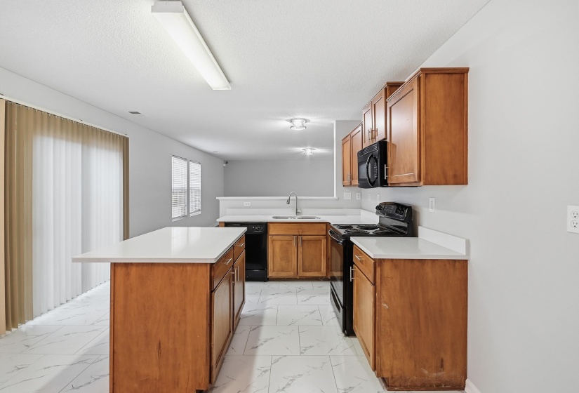7743 FREEHOLD DR, Memphis, Tennessee 38125, 3 Bedrooms Bedrooms, 8 Rooms Rooms,2.1 BathroomsBathrooms,Residential,For Sale,FREEHOLD,10212601