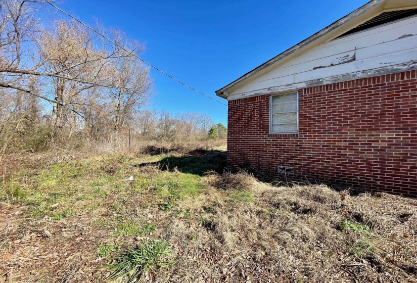 210 ROGERS DR, Somerville, Tennessee 38068, 2 Bedrooms Bedrooms, 4 Rooms Rooms,1 BathroomBathrooms,Residential,For Sale,ROGERS,10212609