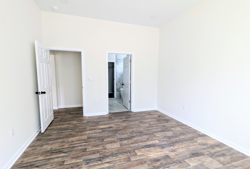 1055 SHAW PL, Memphis, Tennessee 38126, 3 Bedrooms Bedrooms, 6 Rooms Rooms,2 BathroomsBathrooms,Residential,For Sale,SHAW,10194193