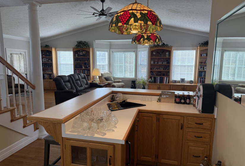 645 BARHAM LN, Bolivar, Tennessee 38008-3516, 4 Bedrooms Bedrooms, 20 Rooms Rooms,3.1 BathroomsBathrooms,Residential,For Sale,BARHAM,10212622