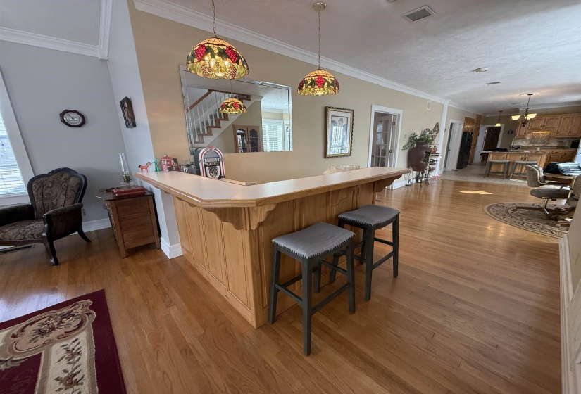 645 BARHAM LN, Bolivar, Tennessee 38008-3516, 4 Bedrooms Bedrooms, 20 Rooms Rooms,3.1 BathroomsBathrooms,Residential,For Sale,BARHAM,10212622