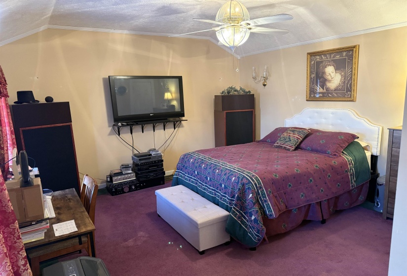 645 BARHAM LN, Bolivar, Tennessee 38008-3516, 4 Bedrooms Bedrooms, 20 Rooms Rooms,3.1 BathroomsBathrooms,Residential,For Sale,BARHAM,10212622