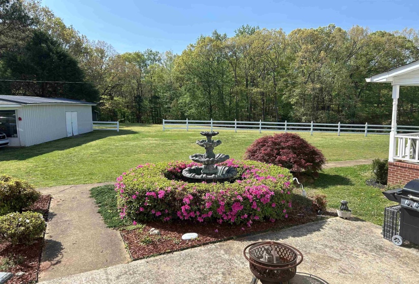 645 BARHAM LN, Bolivar, Tennessee 38008-3516, 4 Bedrooms Bedrooms, 20 Rooms Rooms,3.1 BathroomsBathrooms,Residential,For Sale,BARHAM,10212622