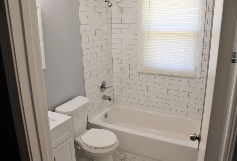 1545 OAKWOOD ST, Memphis, Tennessee 38108, 3 Bedrooms Bedrooms, 6 Rooms Rooms,2 BathroomsBathrooms,Residential,For Sale,OAKWOOD,10212650