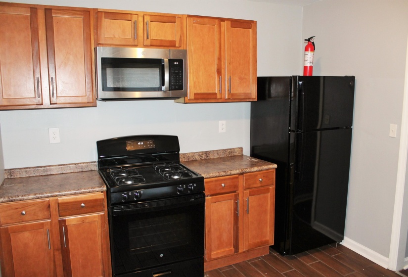 1545 OAKWOOD ST, Memphis, Tennessee 38108, 3 Bedrooms Bedrooms, 6 Rooms Rooms,2 BathroomsBathrooms,Residential,For Sale,OAKWOOD,10212650