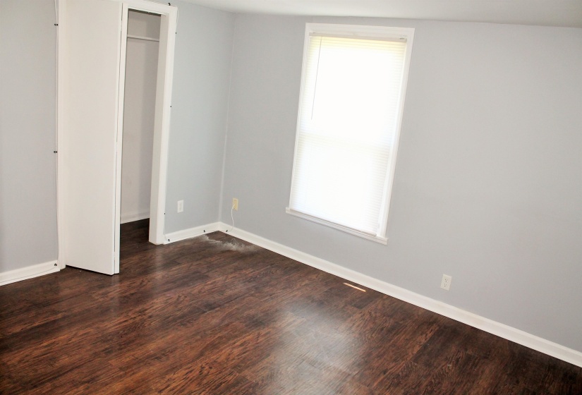 1545 OAKWOOD ST, Memphis, Tennessee 38108, 3 Bedrooms Bedrooms, 6 Rooms Rooms,2 BathroomsBathrooms,Residential,For Sale,OAKWOOD,10212650