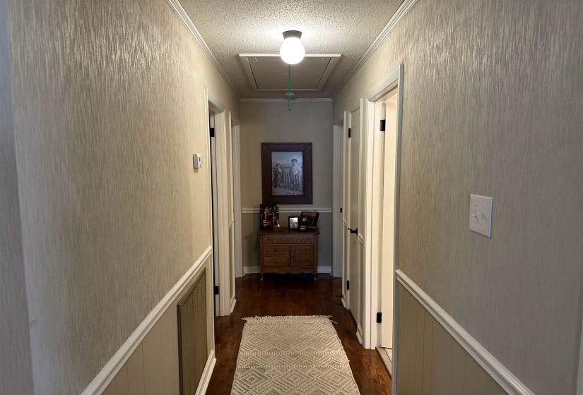 376 SUNSET DR, Lexington, Tennessee 38351-9999, 4 Bedrooms Bedrooms, 9 Rooms Rooms,2 BathroomsBathrooms,Residential,For Sale,SUNSET,10212696