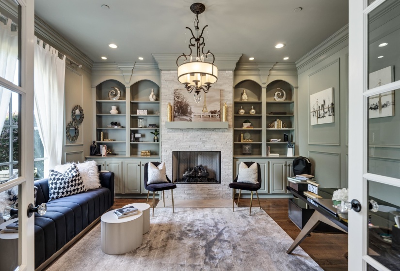 3246 HOLLOW CREEK RD, Germantown, Tennessee 38138, 5 Bedroom Bedrooms, 13 Room Rooms,7.2 BathroomBathrooms,Residential,For Sale,HOLLOW CREEK,0,10208611