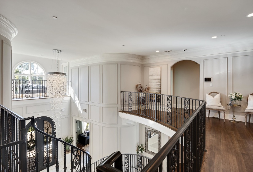 3246 HOLLOW CREEK RD, Germantown, Tennessee 38138, 5 Bedroom Bedrooms, 13 Room Rooms,7.2 BathroomBathrooms,Residential,For Sale,HOLLOW CREEK,0,10208611
