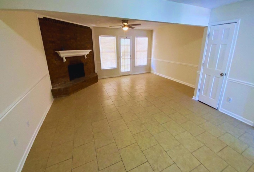 3725 WAX MYRTLE DR, Memphis, Tennessee 38115, 2 Bedrooms Bedrooms, 5 Rooms Rooms,1.1 BathroomsBathrooms,Residential,For Sale,WAX MYRTLE,10210038
