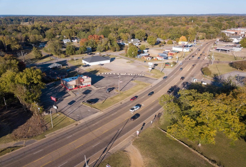 190 BRIDGE AVE, Savannah, Tennessee 38372, ,Commercial/industrial,For Sale,BRIDGE,10212826