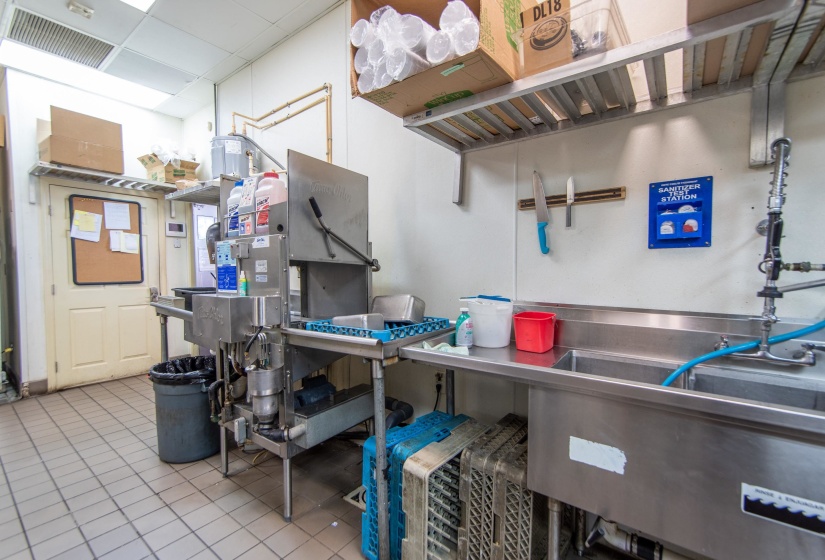 190 BRIDGE AVE, Savannah, Tennessee 38372, ,Commercial/industrial,For Sale,BRIDGE,10212826