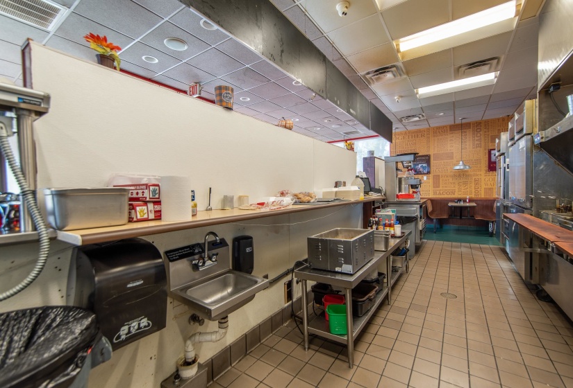 190 BRIDGE AVE, Savannah, Tennessee 38372, ,Commercial/industrial,For Sale,BRIDGE,10212826