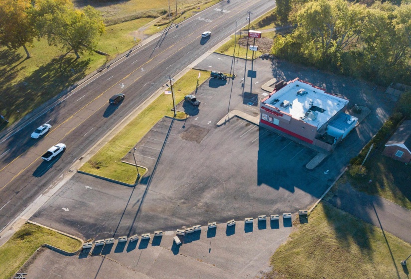 190 BRIDGE AVE, Savannah, Tennessee 38372, ,Commercial/industrial,For Sale,BRIDGE,10212826