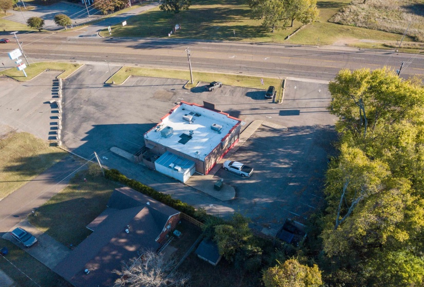 190 BRIDGE AVE, Savannah, Tennessee 38372, ,Commercial/industrial,For Sale,BRIDGE,10212826