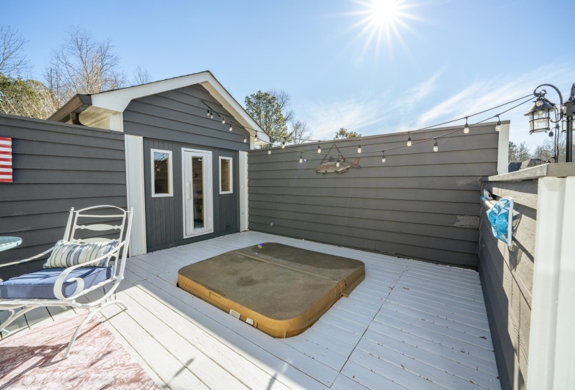 273 TANYARD CIR, Adamsville, Tennessee 38310-2927, 3 Bedroom Bedrooms, 14 Room Rooms,3 BathroomBathrooms,Residential,For Sale,TANYARD,0,10212801
