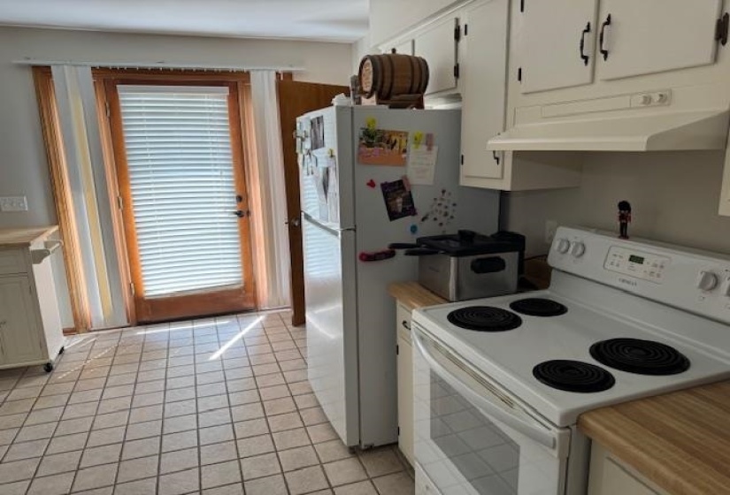 525 MIDDLETON LOOP, Bolivar, Tennessee 38008, 3 Bedroom Bedrooms, 6 Room Rooms,2 BathroomBathrooms,Residential,For Sale,MIDDLETON,0,10212809