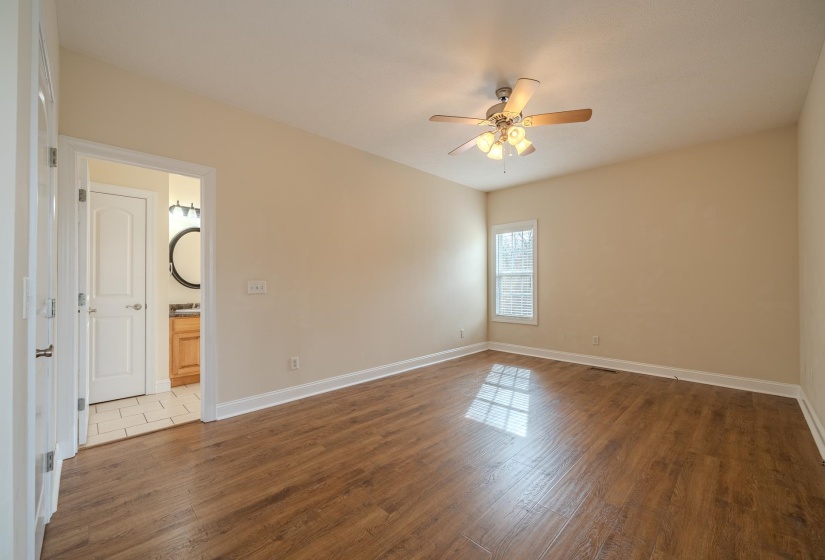 45 DALTON CV, Savannah, Tennessee 38372, 3 Bedrooms Bedrooms, 8 Rooms Rooms,2 BathroomsBathrooms,Residential,For Sale,DALTON,10212824