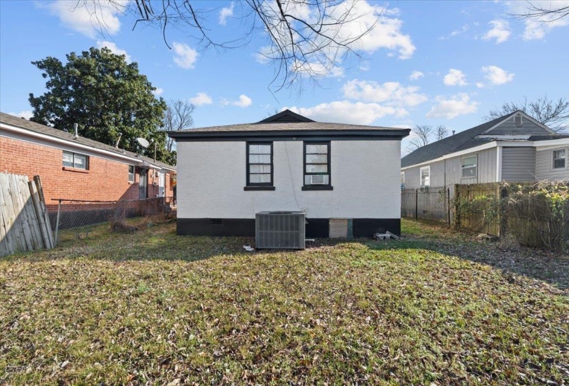 835 JOSEPHINE ST, Memphis, Tennessee 38114, 3 Bedrooms Bedrooms, 6 Rooms Rooms,2 BathroomsBathrooms,Residential,For Sale,JOSEPHINE,10212827