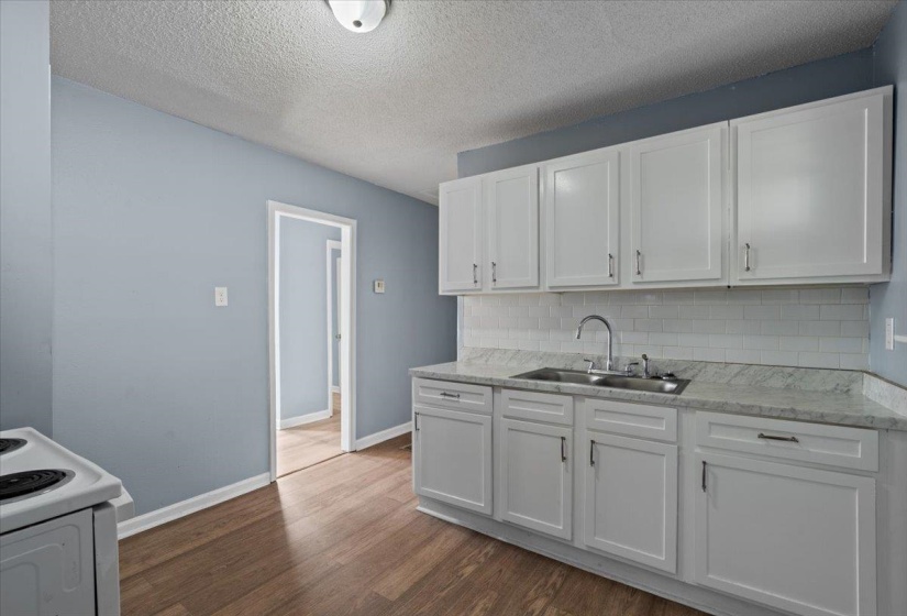 835 JOSEPHINE ST, Memphis, Tennessee 38114, 3 Bedrooms Bedrooms, 6 Rooms Rooms,2 BathroomsBathrooms,Residential,For Sale,JOSEPHINE,10212827