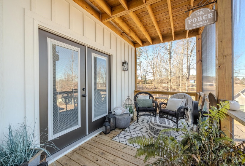 115 HOLIDAY HILLS LN, Counce, Tennessee 38326, 3 Bedrooms Bedrooms, 10 Rooms Rooms,2.1 BathroomsBathrooms,Residential,For Sale,HOLIDAY HILLS,10212842