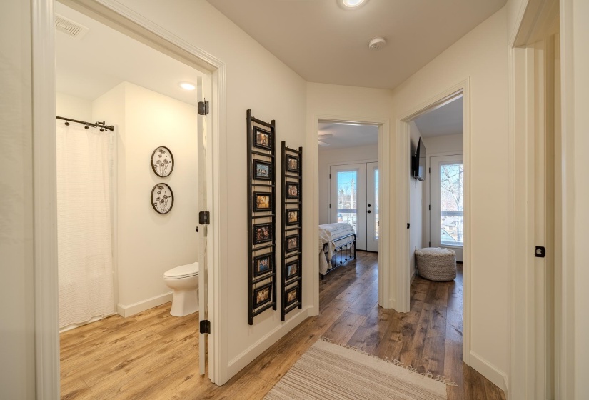 115 HOLIDAY HILLS LN, Counce, Tennessee 38326, 3 Bedrooms Bedrooms, 10 Rooms Rooms,2.1 BathroomsBathrooms,Residential,For Sale,HOLIDAY HILLS,10212842